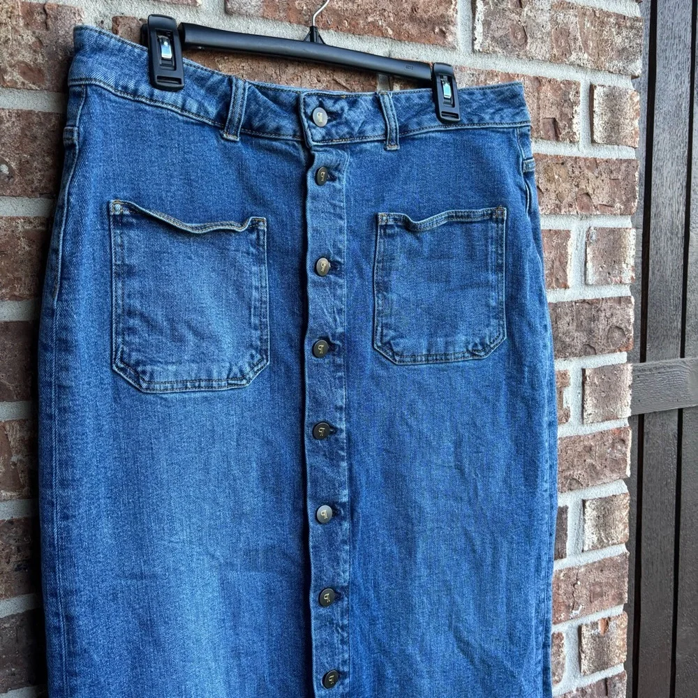 Pilcro Blue Denim Button-Front Skirt